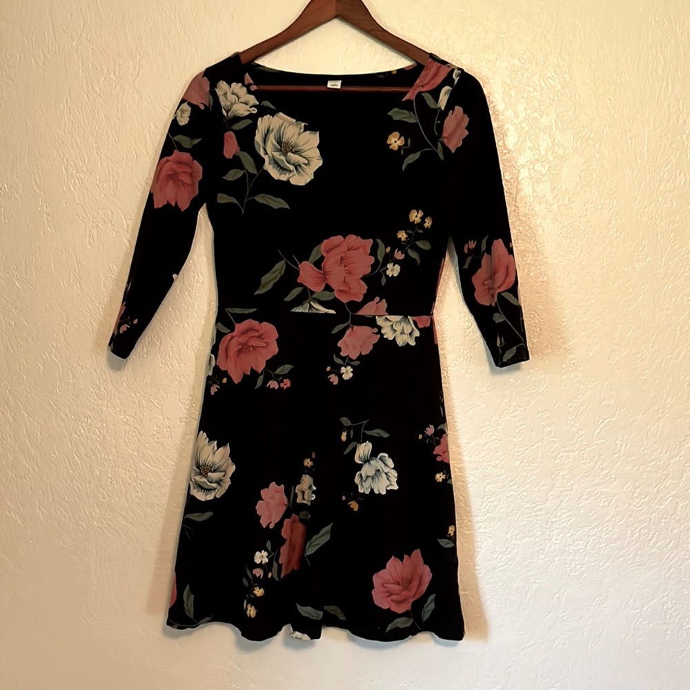 Long Sleever Floral A line MIDI Dress